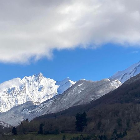 Gite Le Pic Du Ger Laruns Exteriör bild